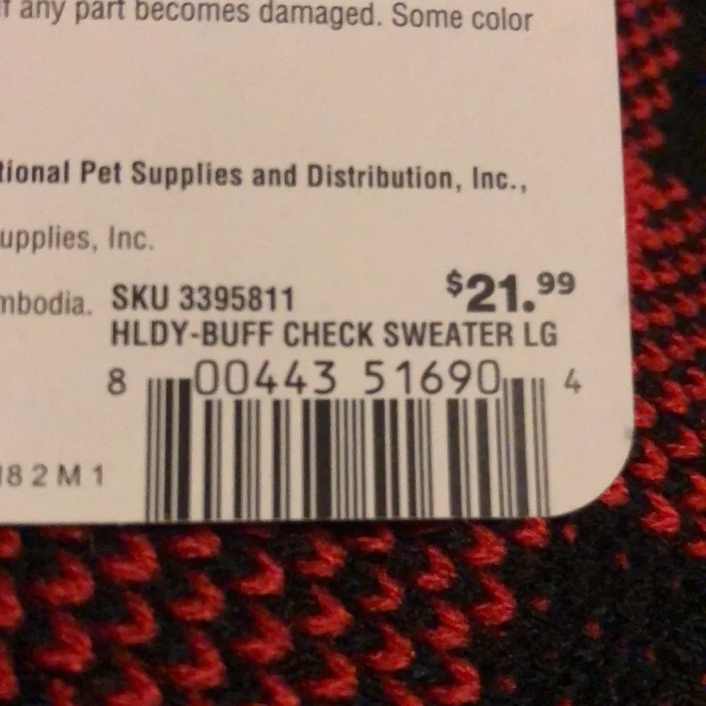NWT Bundle Hat & Sweater Buffalo Plaid dog L